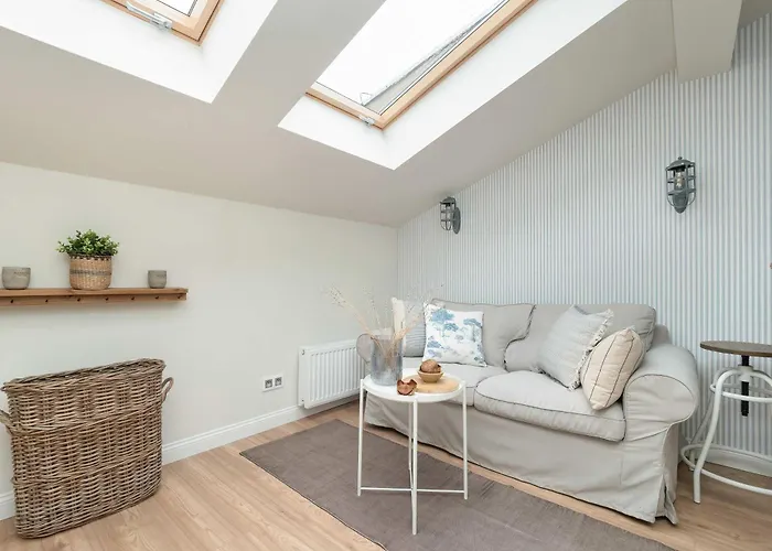 Cozy With Air Conditioning Near Plac Wolnosci By Renters Lejlighed *