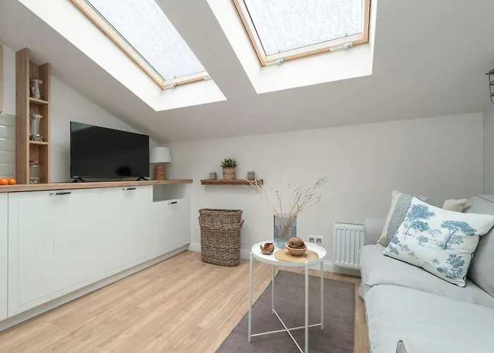 Apartmán Cozy With Air Conditioning Near Plac Wolnosci By Renters *